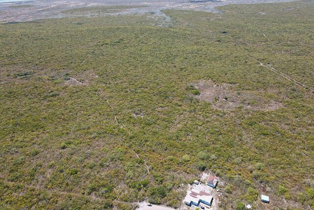 Slice of Lorimers Paradise - Century21 Erishar-Properties