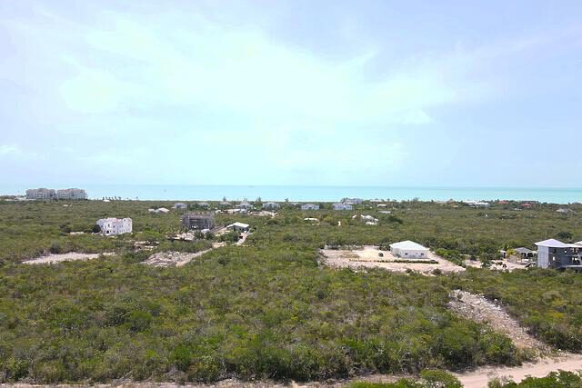 VACANT LOT LONG BAY - Century21 Erishar-Properties